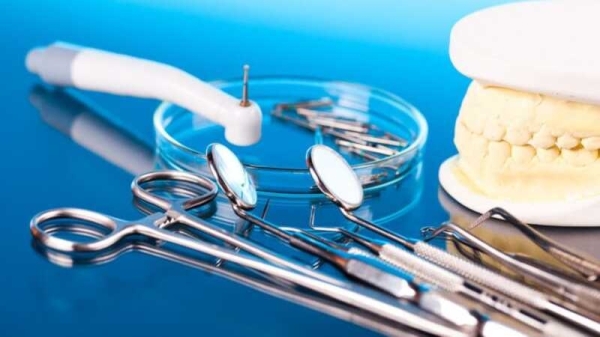 Россиянка получила гематомы на все лицо после лечения в частной стоматологии